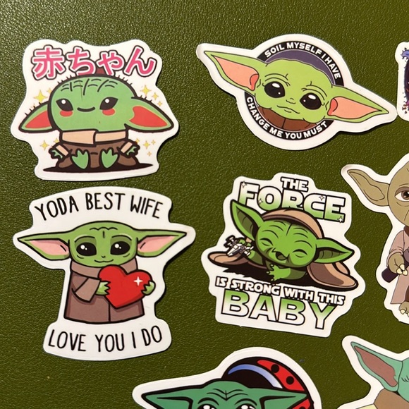 16 Star Wars / Yoda stickers - Picture 2 of 5